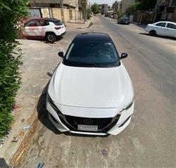 نیسان سێنترا